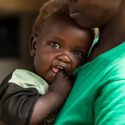 half-img-amref-15-1-new